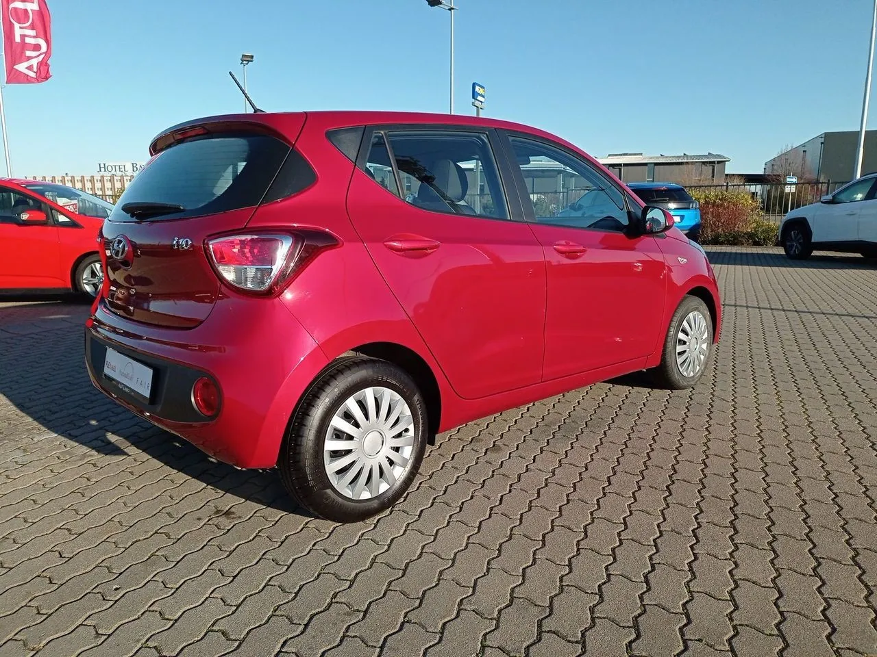 Hyundai i10 1.0 Sitzheizung Tempomat...  Image 6