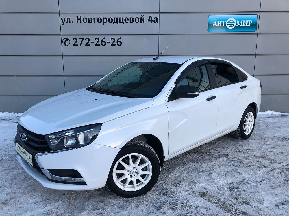 Lada Vesta Image 1