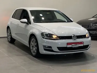 Volkswagen Golf 1.6 TDi BlueMotion Highline